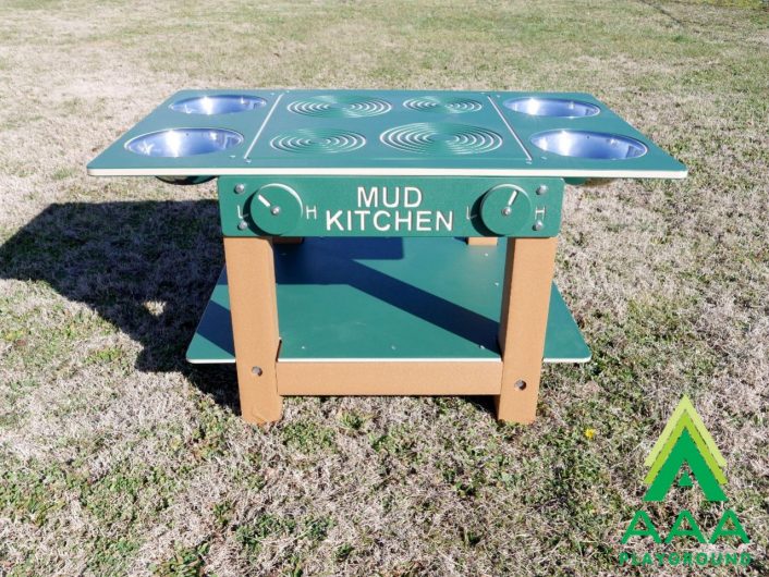 Island Mud Kitchen