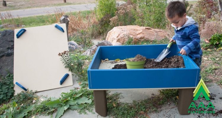 Nesting Nature Table with Lid